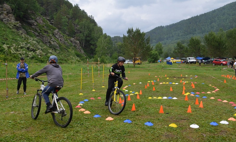 Туристский фестиваль «Песчаная» стал подготовкой к международным соревнованиям в природной среде «Great Altai. Монголия»