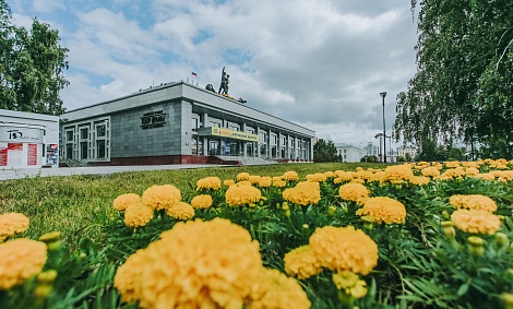 Кинотеатры, театры, концертные залы